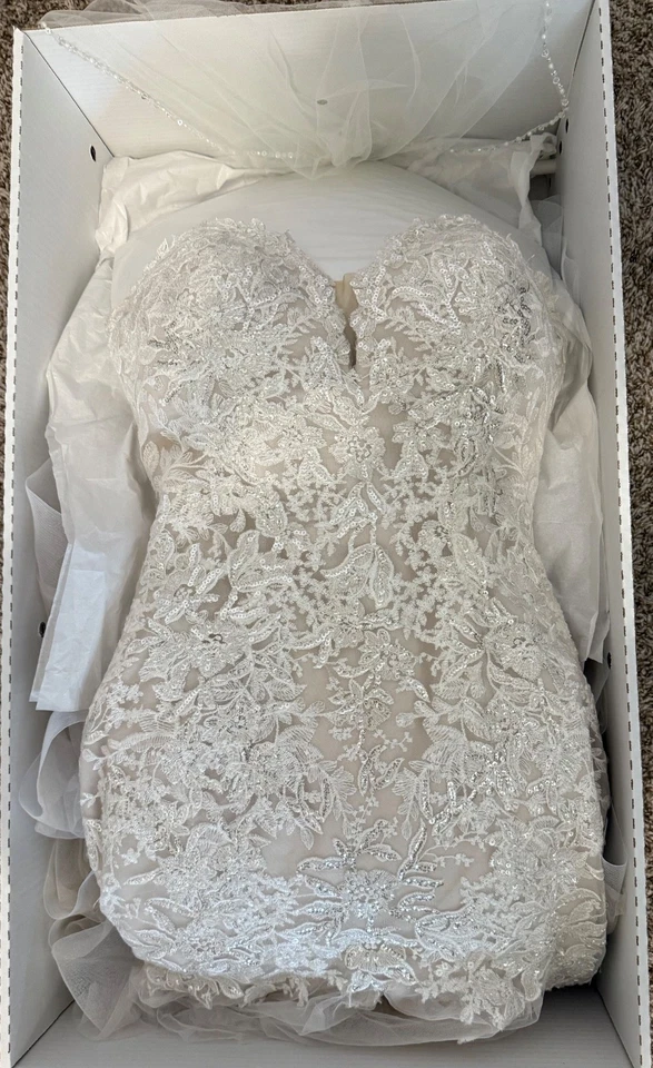 Vestido de novia y velo de sirena Stella York - usado una vez y limpiado/conservado Foto 3 de 4