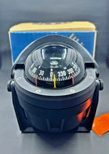 VTG Ritchie Voyager Compass B-81 Ser. D 84 Bracket Mount Black NIB w/ Manual