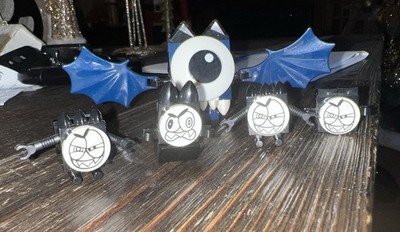 Lego Mixels Mini Figures And Bat