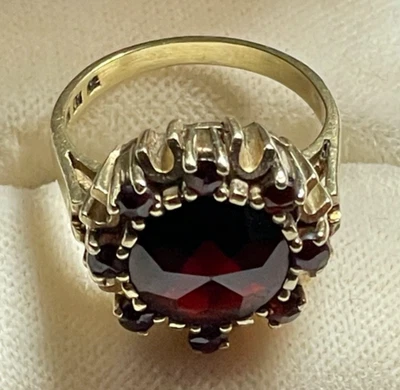 Edler 333 Gold 8 K Ring 9 x Granat Ø 17,2 mm RG 54 solide Handarbeit Juwelier - Bild 1 von 4