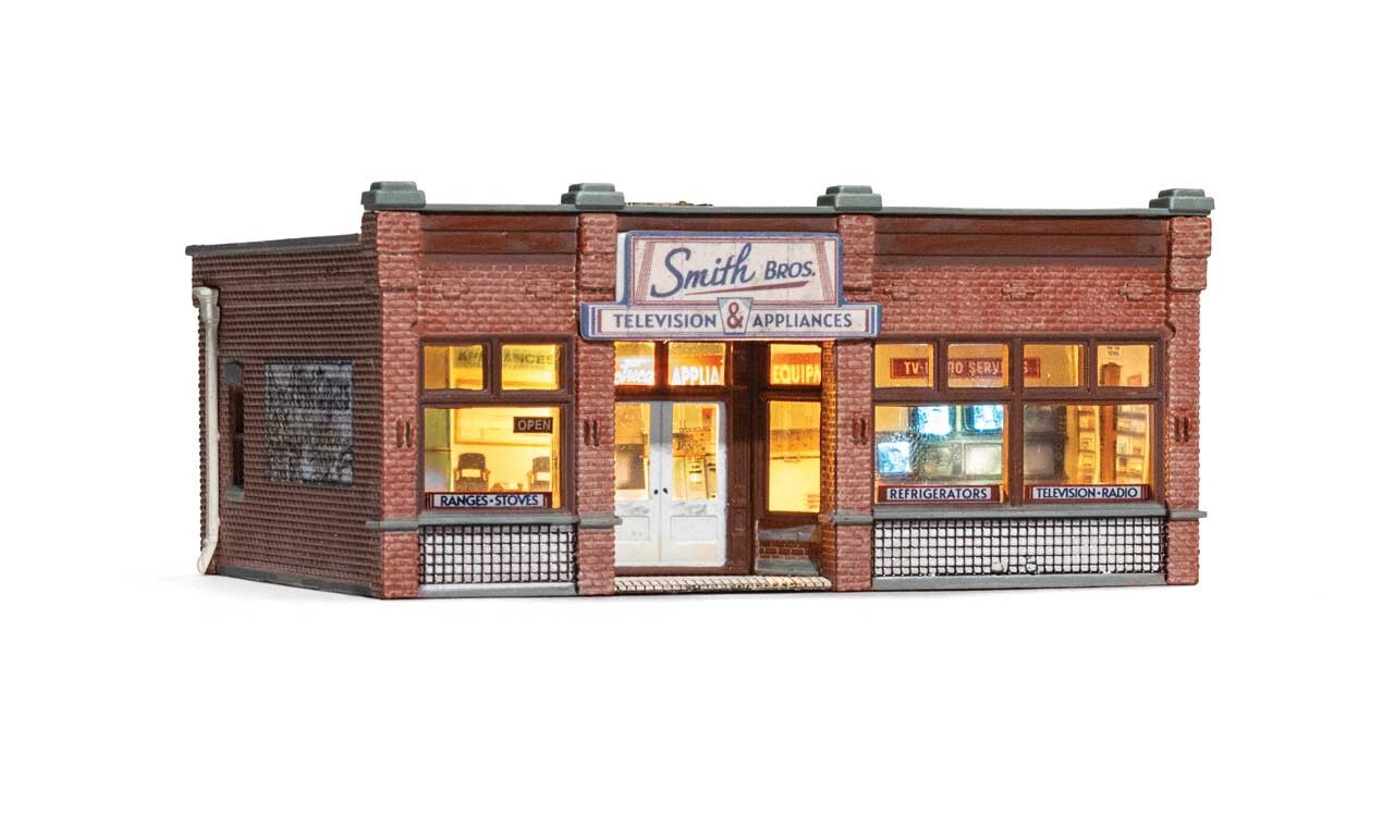 N Gauge - Woodland TV and Radio Specialty Store - 4959 New