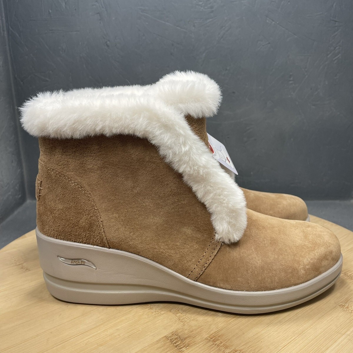 Skechers Arch Fit Rise Luxe Boot 144480-BBK Chestnut Faux Fur