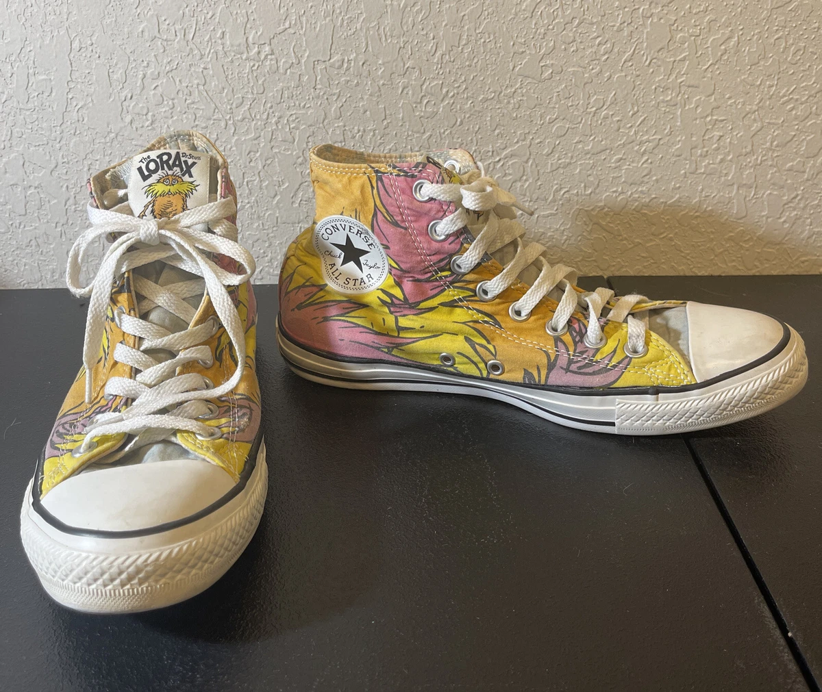 Converse all star dr on sale seuss
