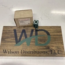 FURNAS ELECTRIC CO D52516-1 / D525161 NOS