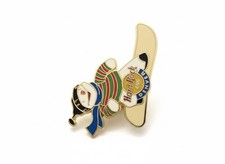 Hard Rock Cafe Denver Snowman Skateboard Pin LTD ED 2500 Collectible 2011
