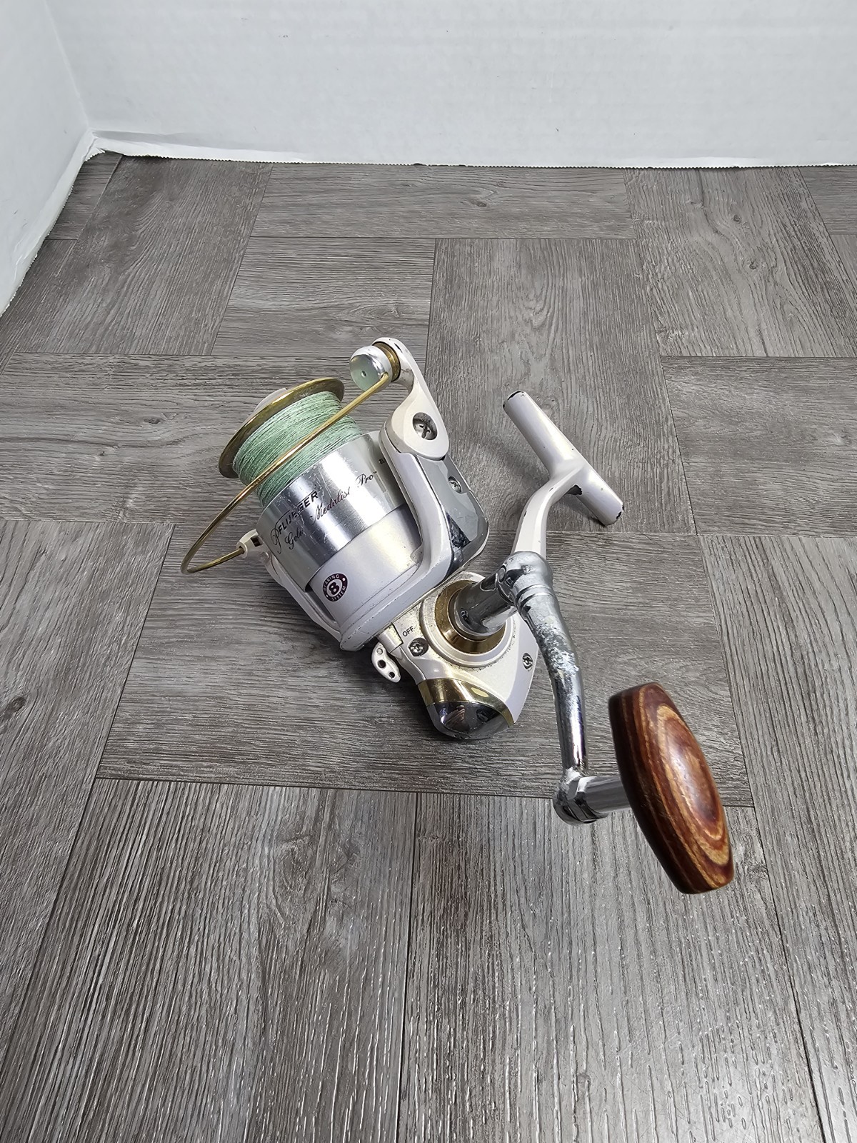PFLUEGER GOLD MEDALIST DPGM820 SPINNING REEL ULTRALIGHT