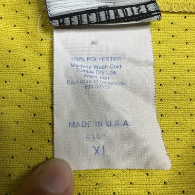 Vintage 90s Majestic New York Yankees MLB Baseball Jersey Yellow