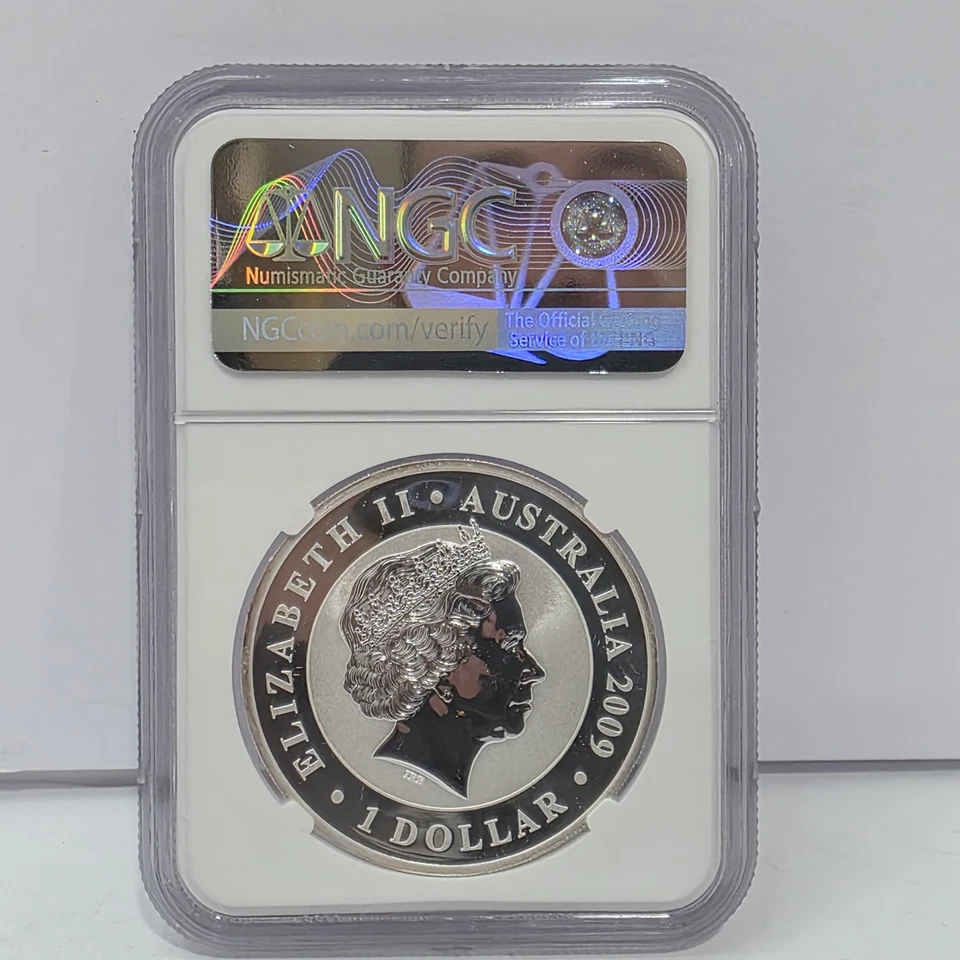 Серебряная австралийская коала 2009 1 унция NGC MS69 $1 этикетка с флагом слиток - Изображение 2 из 2