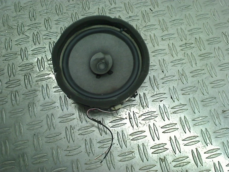 HAUT PARLEUR / ENCEINTE Mitsubishi L-200 2008 8720A017V - Photo 1/3
