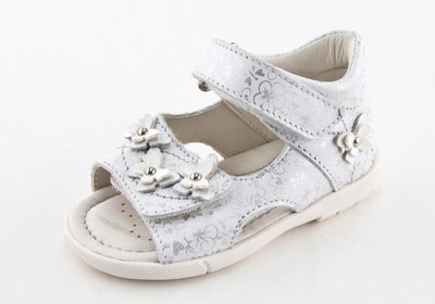 baby girl white sandals size 4