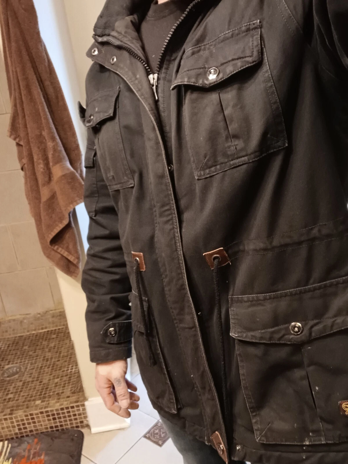 Mens Large Outdoor Jacket Waterproof LG