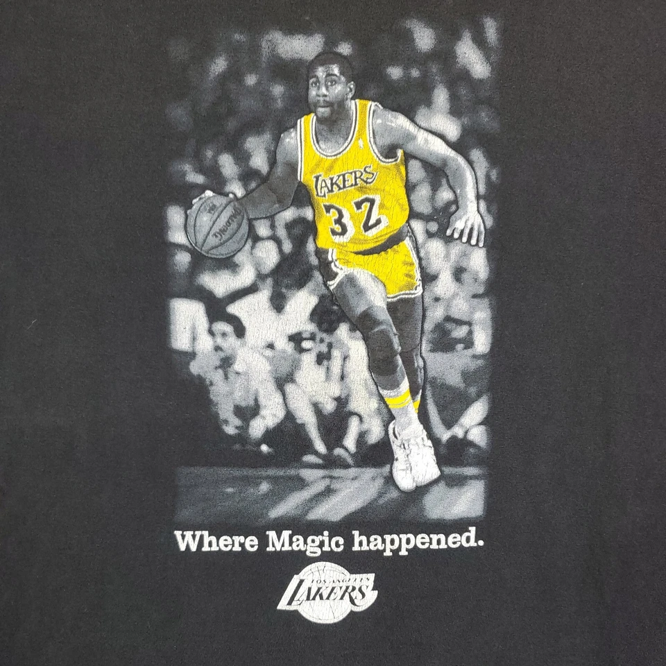 Camisa Magic Johnson de Los Angeles Lakers Talla M Where Magic Happenes NBA Foto 4 de 4