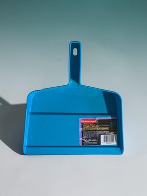 Vintage Rubbermaid Teal Dust Pan  Flat Edge Levels Broom Cleaner NO Duster 1996