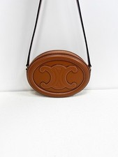 Celine Pre-Owned Authentic Round Crossbody Bag Caramel 16 12.5 4cm