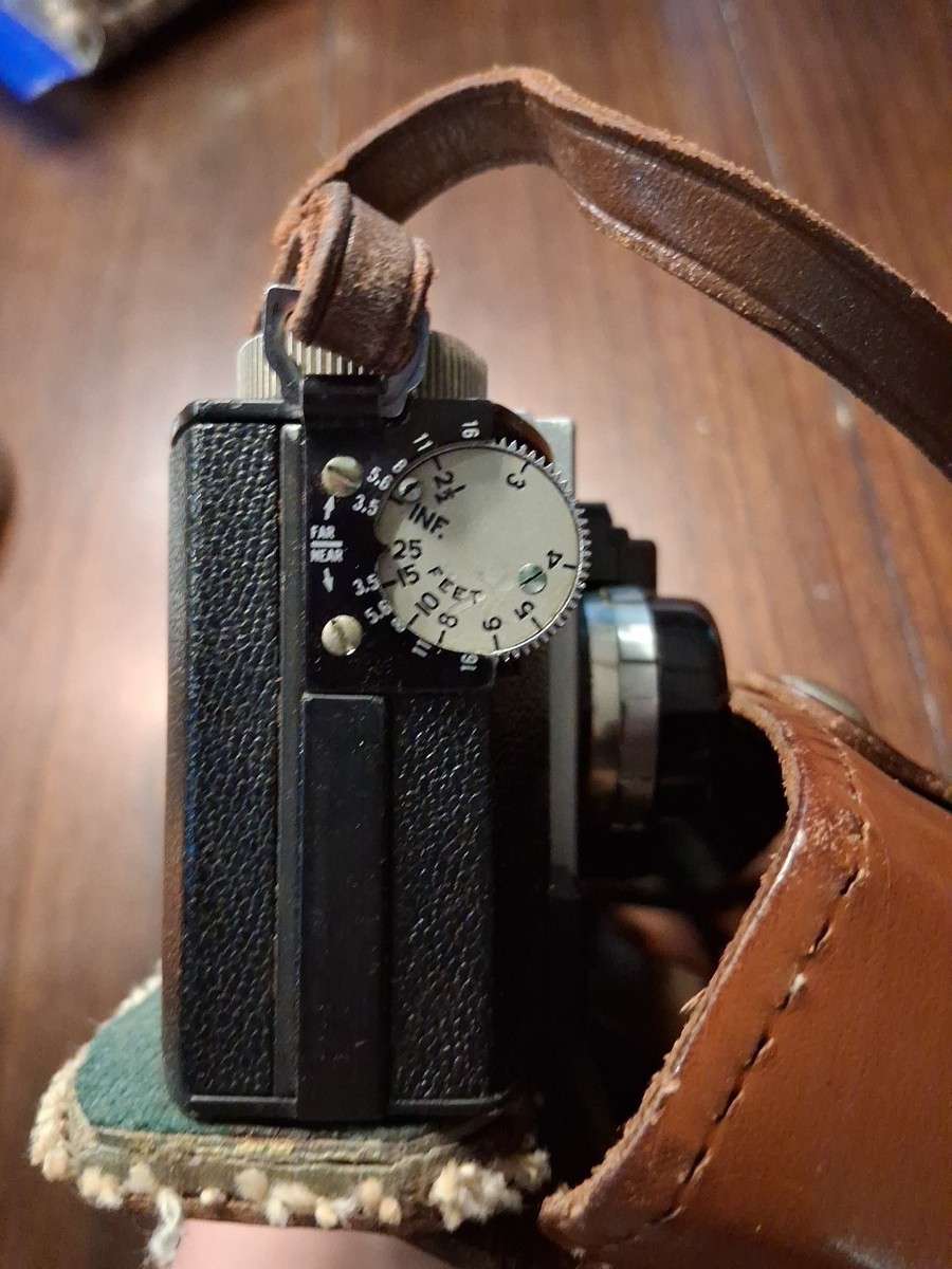 stereo realist カメラ　革ケース付 ヴィンテージ Two Cameras Stereo Realist Rangefinder Camera Leather Case