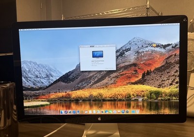 VINTAGE APPLE MONITOR A1407 2011 -SILVER TESTED AND WORKING !!!