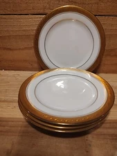 Legendary By Noritake Crestwood Gold 4167 Bread, Fruit, Dessert 6 1/4 Inch Plate