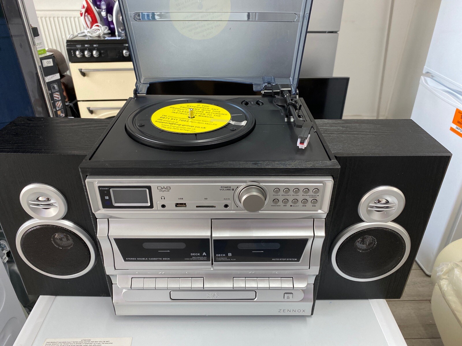 hi fi stereo system with turntable