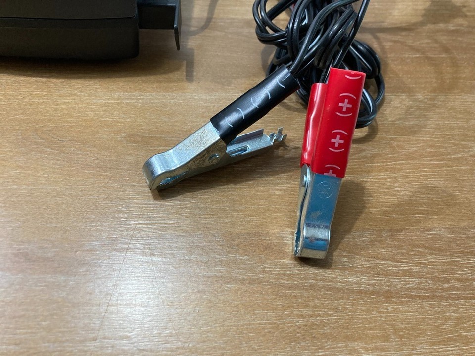 Schumacher Speed Charge XC6 6V/12V Battery Charger Cars ATVs Farm