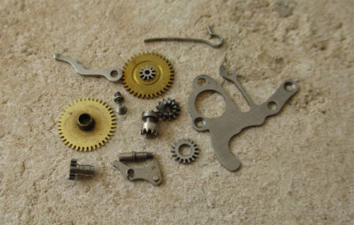 Landerón 47, 48 and equivalent Setting Lever, Cluth wheel, winding pinion +Parts