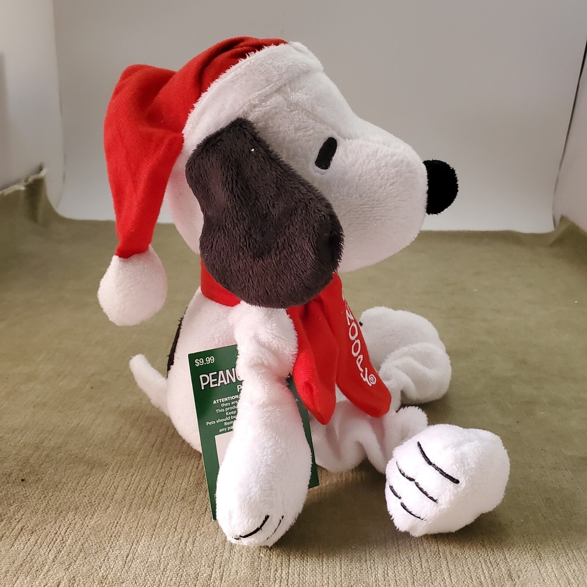 Dan Dee Collectors Choice Snoopy Christmas Plush Pet Toy Dan Dee Collectors Choice Snoopy Christmas Plush Pet Toy