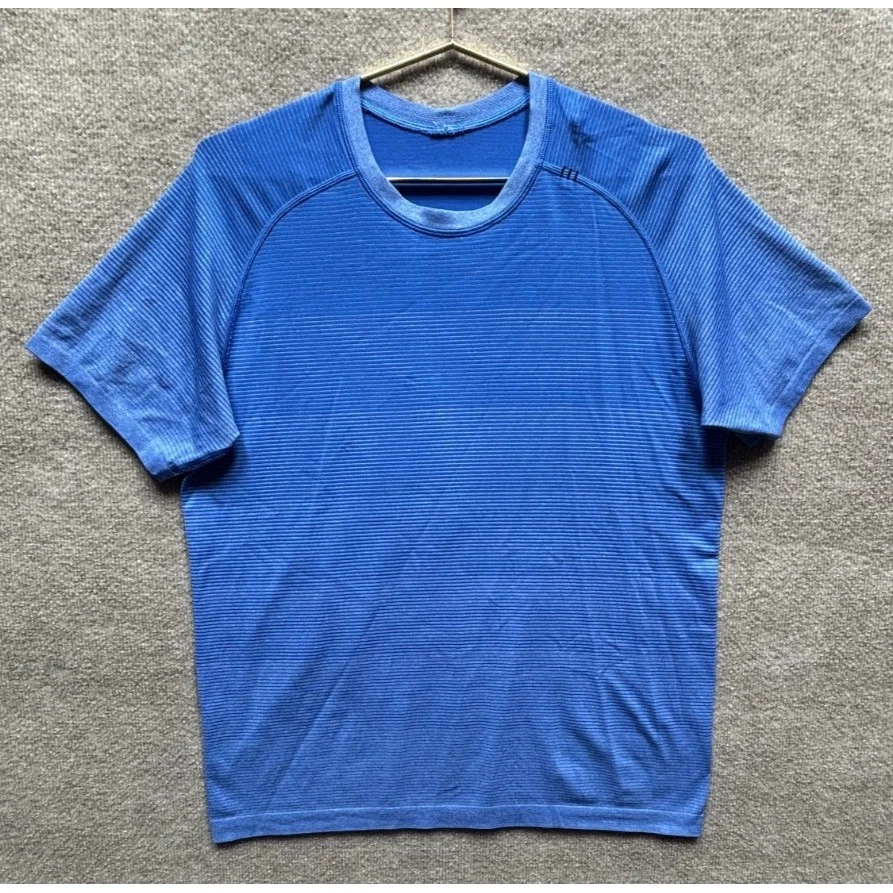 Lululemon Shirt Men L Blue Short Sleeve Metal Vent Tech Performance Athleisure