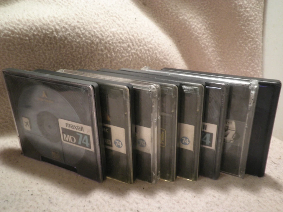 MINIDISC SONY TDK MAXELL 7x74" e 1x60" USATI OTTIMO STATO LOTTO DI 8 $7 - Immagine 2 di 4