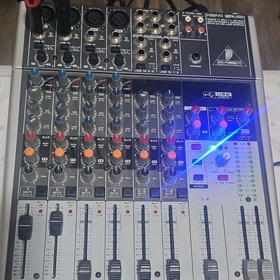 Behringer XENYX 1204USB Mixer USB Interface 12-Channel Phantom Power 3-Band EQ