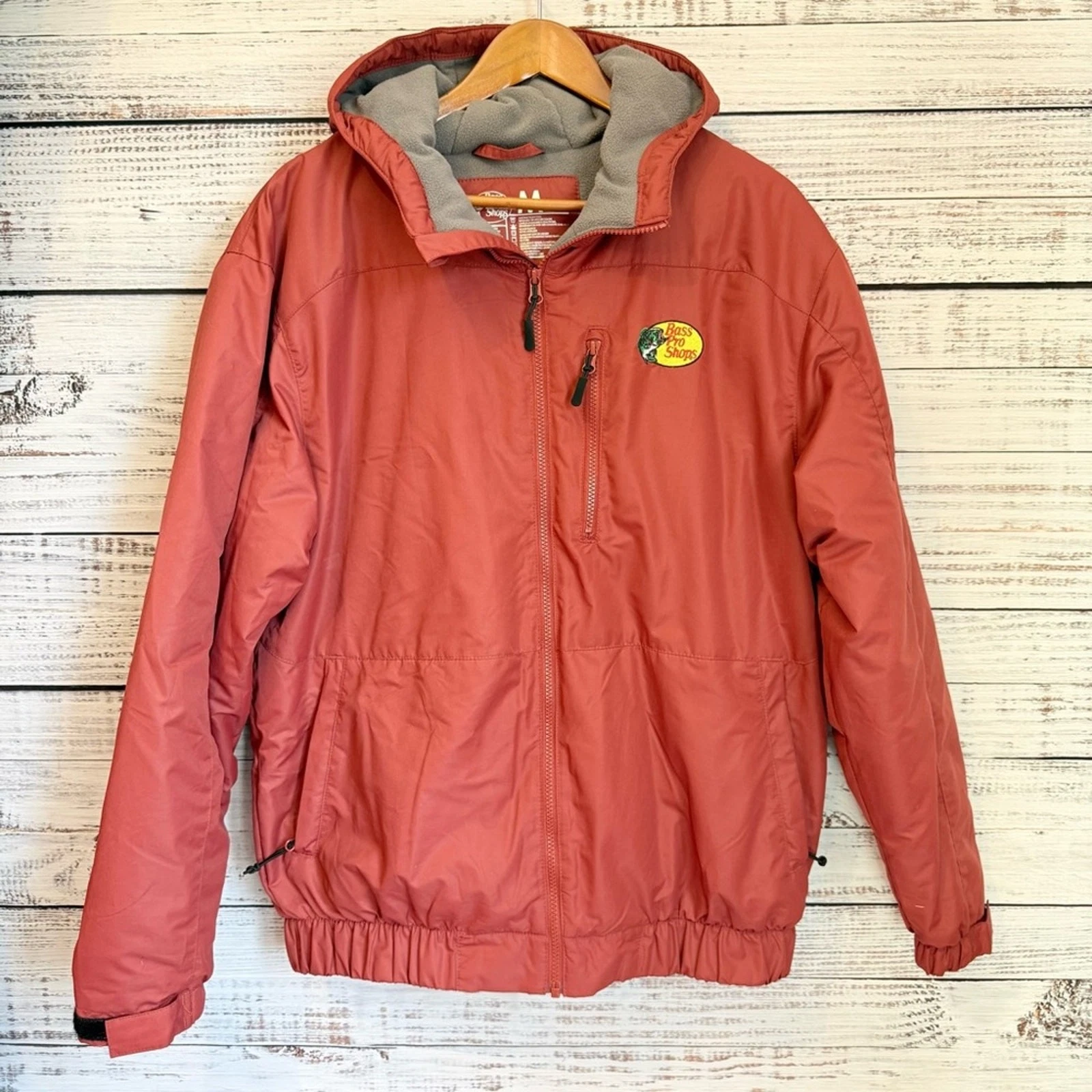 EUC Bass Pro Shops Rust colored SZ M Men’s Tourney Trail jacket