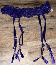 Womens The Escant  Collection Garter