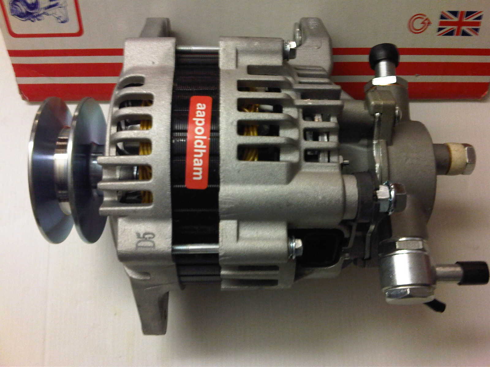 FITS ISUZU RODEO 2.5 3.0 D TD DIESEL 0207 BRAND NEW ALTERNATOR+BRAKE