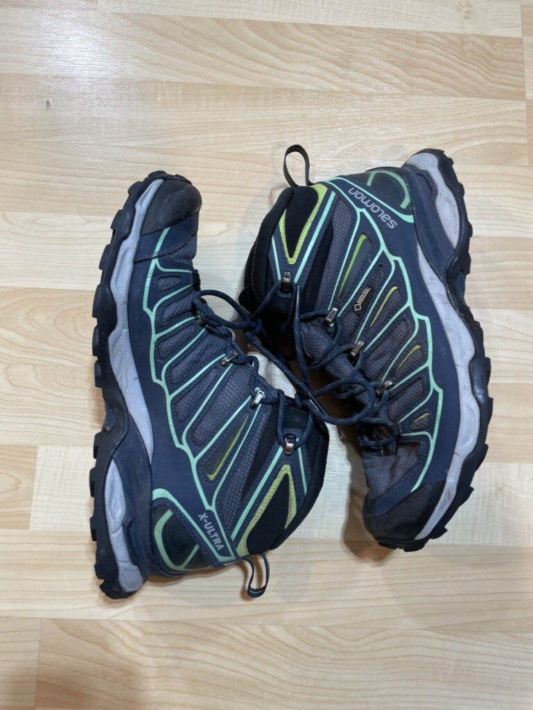 Stivali da trekking Salomon X Ultra Mid GTX GoreTex scarpe donna US 9 con superpiedi
