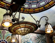 Lampadario in vetro colorato Art Nouveau francese primi '900 ~ 3 bracci ~ 5 luci goccia 20"