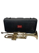 Bach TR300 Student Trumpet With Case And Mouthpiece Vincent Bach 7c Mouthpiece