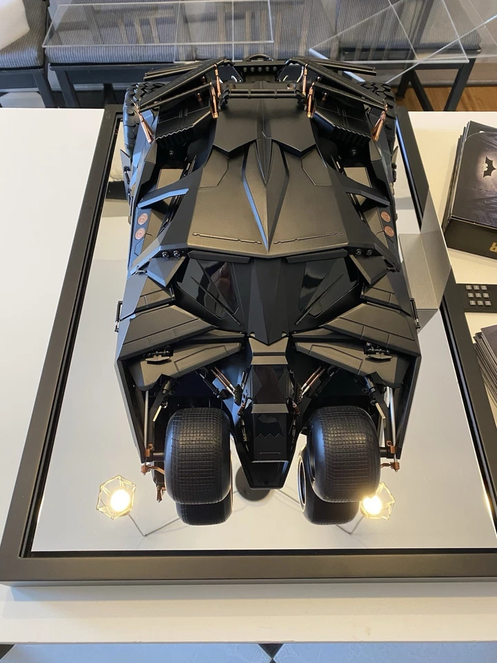Tumbler Batman Hachette Batmobile 1:8 Con Teca E Fascicoli - Immagine 3 di 4