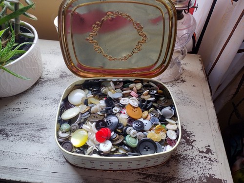 Vintage Assorted Buttons 2 Lbs
