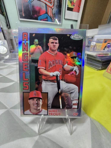 Mike Trout 2019 Topps Chrome 1984 Refractor #84TC-17 Los Angeles Angels 