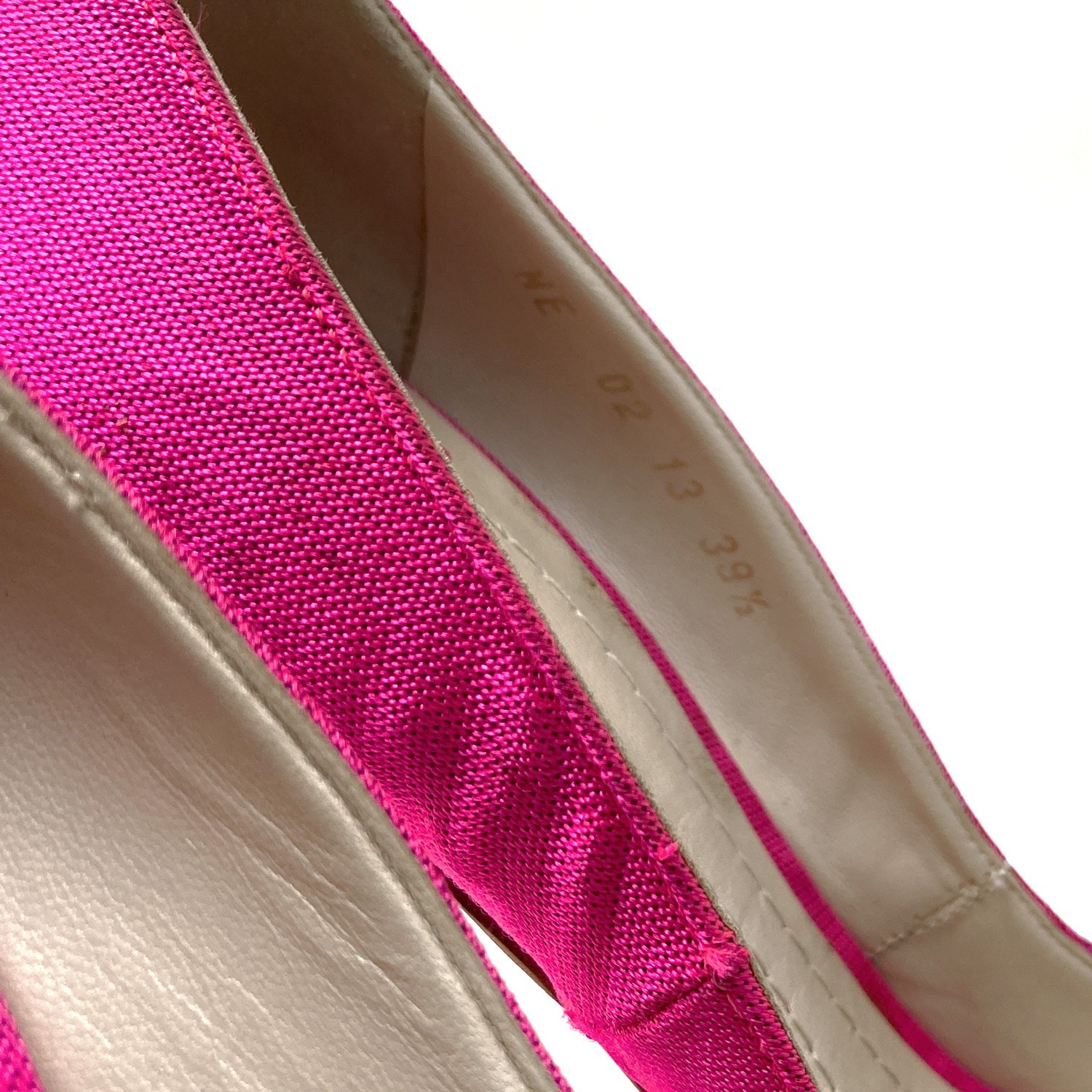 Christian Dior by Raf Simons Neon Pink Cloth Pumps Size US: 9,5 / EUR: 39,5 thumbnail 6
