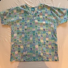 HQ Scrubs Uniform Top Multicolor Pastels w/Flowers Preowned X-25 