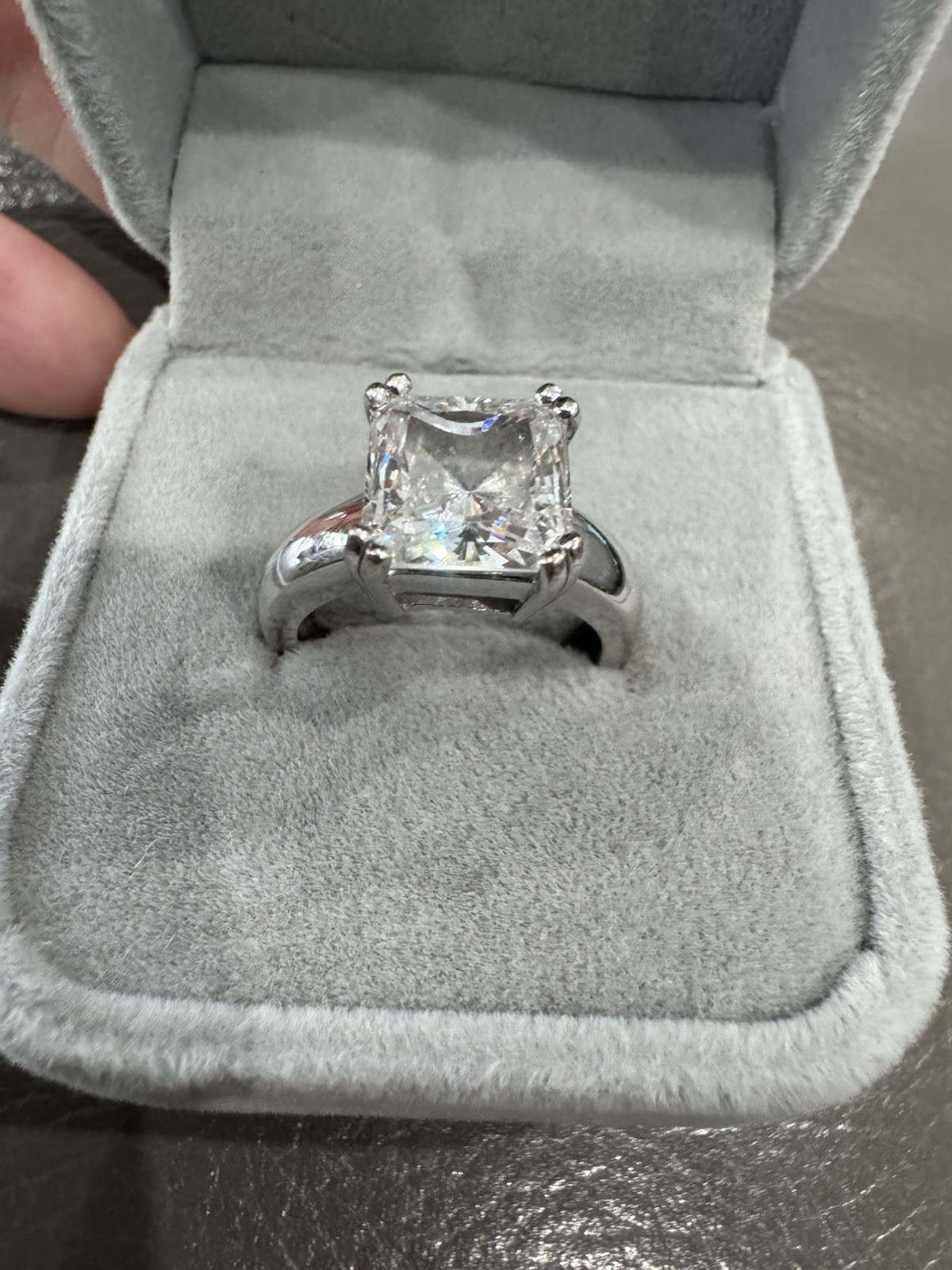 14k Solid White Gold Lab Created Square Center St… - image 1