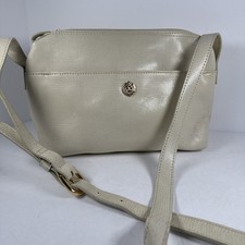 Vintage Medallion Snake Skin Embossed Leather Handbag Ivory Shoulder Bag