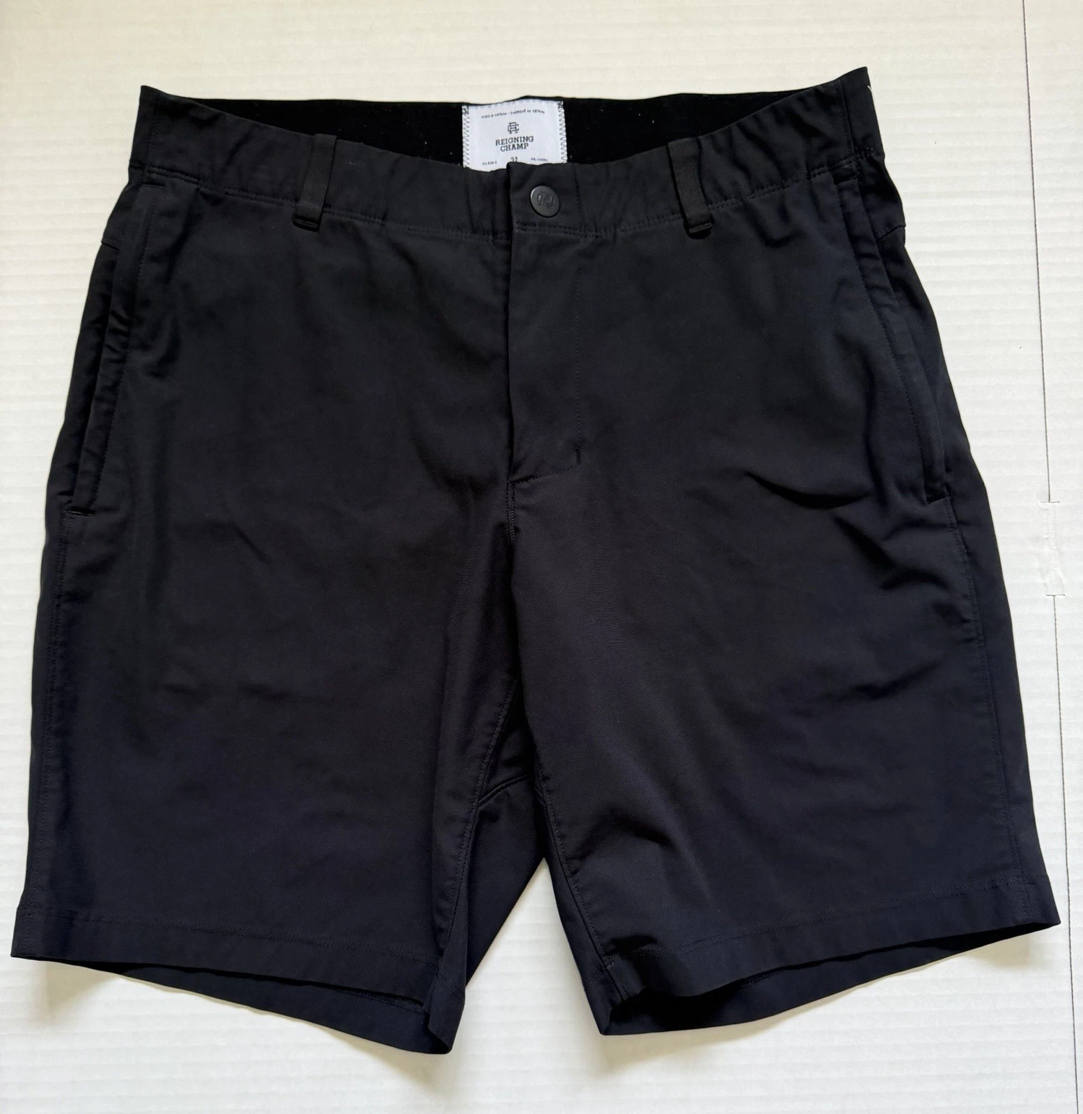 Reigning Champ Men’s Golf Performance Tech Shorts Sz 32 Black Chino
Opens in a new window or tab
