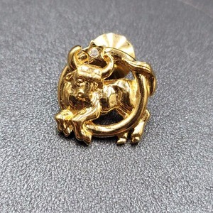 Authentic Zodiac Taurus Bull Lapel Hat Tie Pin Gold Plated Crystal Rhinestone 7/8"