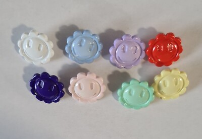 15 mm Smile Schaft Blumenknöpfe verschiedene Mengen, Basteln, Nähen, Stricken