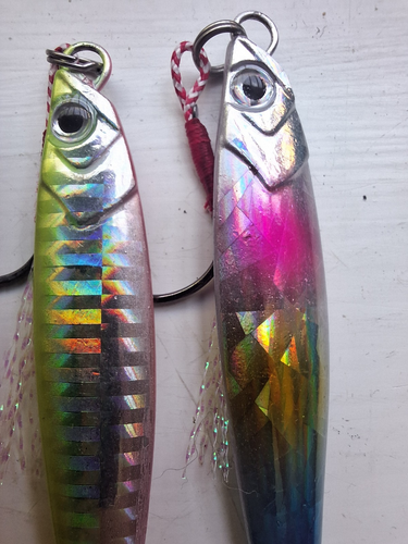 Saltwater Fishing Lures - Multipack of 8 MIXED colours + Fishing Lure Box - Picture 6 of 10