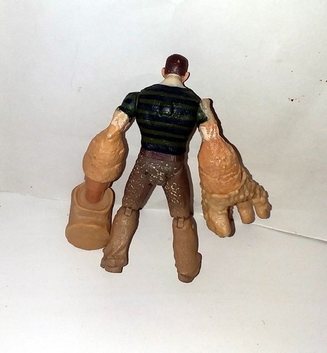 MARVEL SPIDER-MAN MOVIE SERIES 5" SANDMAN WITH HAMMER SLAMMING ACTION - Picture 2 of 2