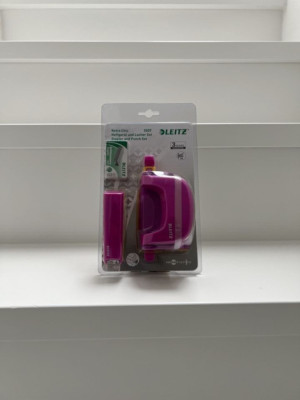 OVP LEITZ Set 55076065 Locher + Tacker Hefter Heftgerät pink mit 1000 Klammern