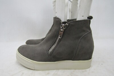 Steve Madden Womens Sz 6.5 Gray Suede Ankle Fashion Boot Bootie