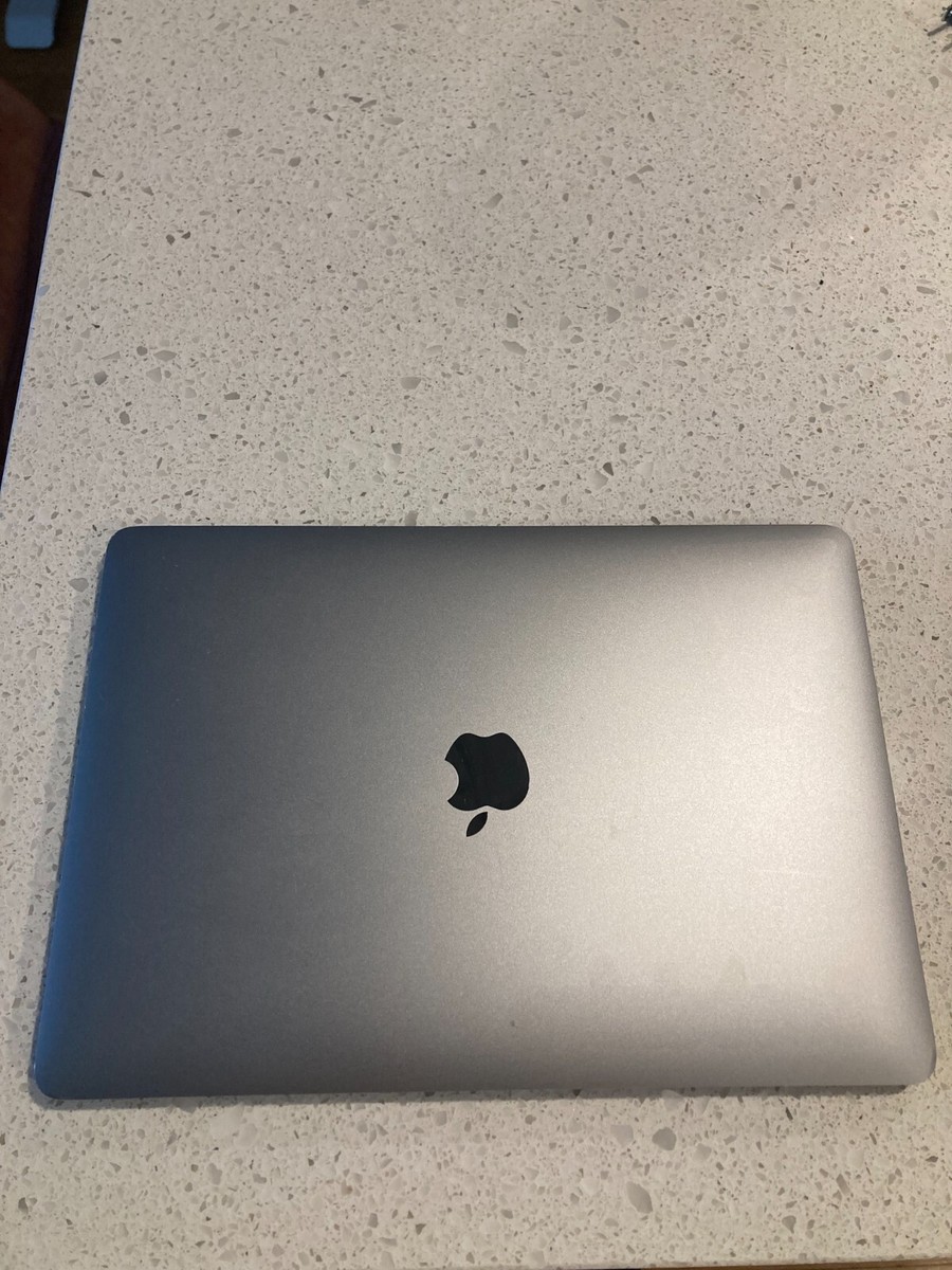 Apple 2019 MacBook Pro 13 Apple 2019 MacBook Pro 13