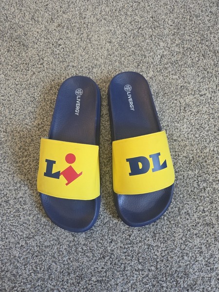 Chanclas deslizantes Lidl talla 11,5 adultos